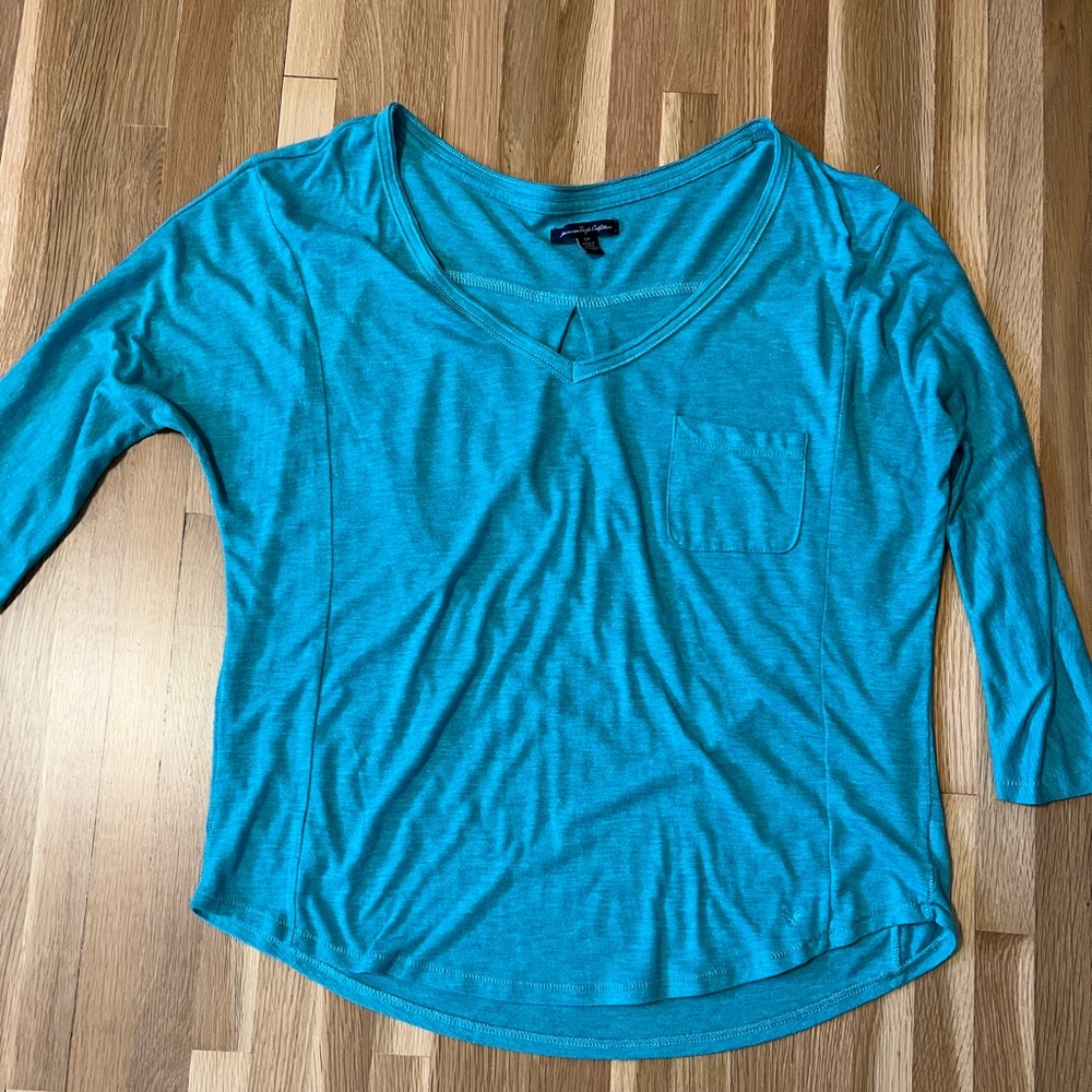 Small Blue American Eagle Quarter Sleeve